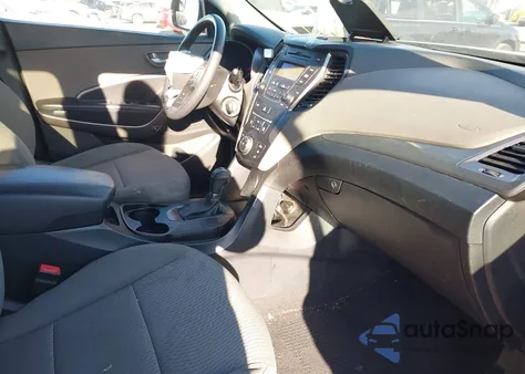 2016 Hyundai Santa Fe Sport 2.4L from USA, damaged, VIN 5XYZTDLB7GG311125